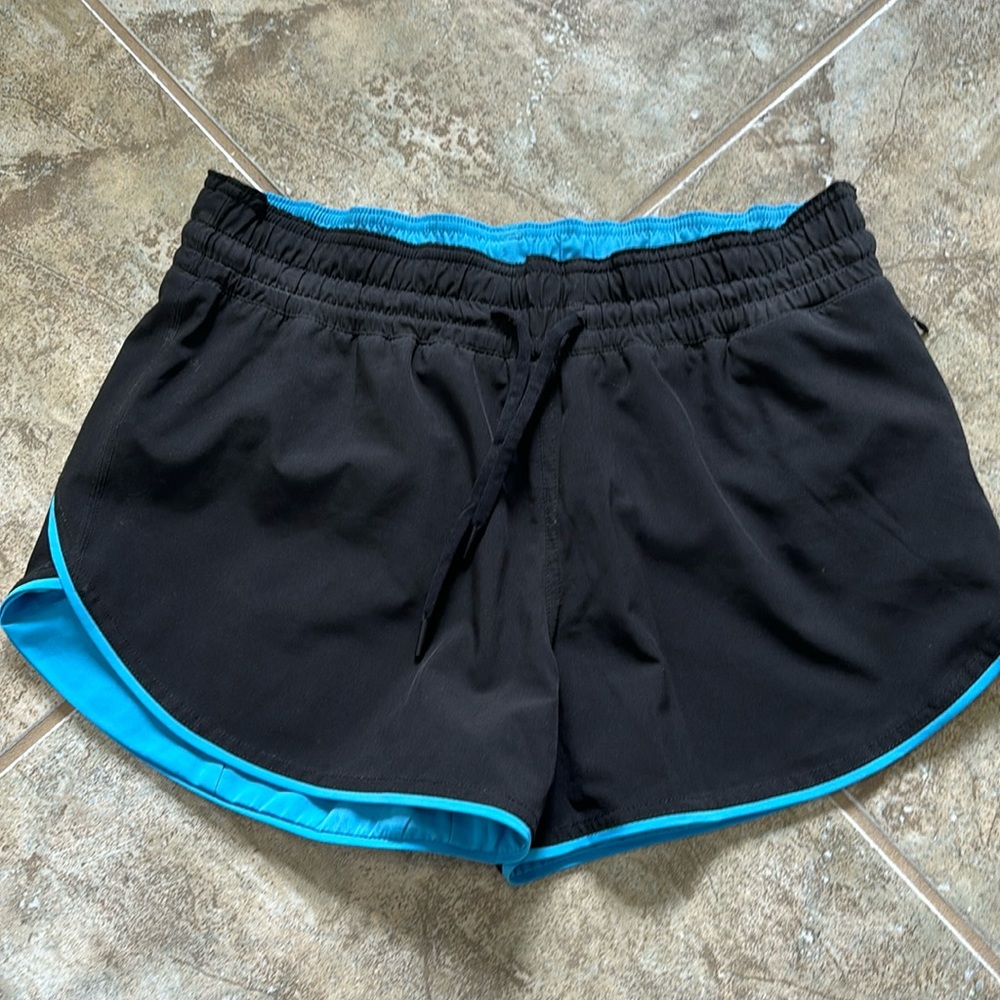Zyia ocean flip it shorts! Cute drawstring shorts are completely reversible.